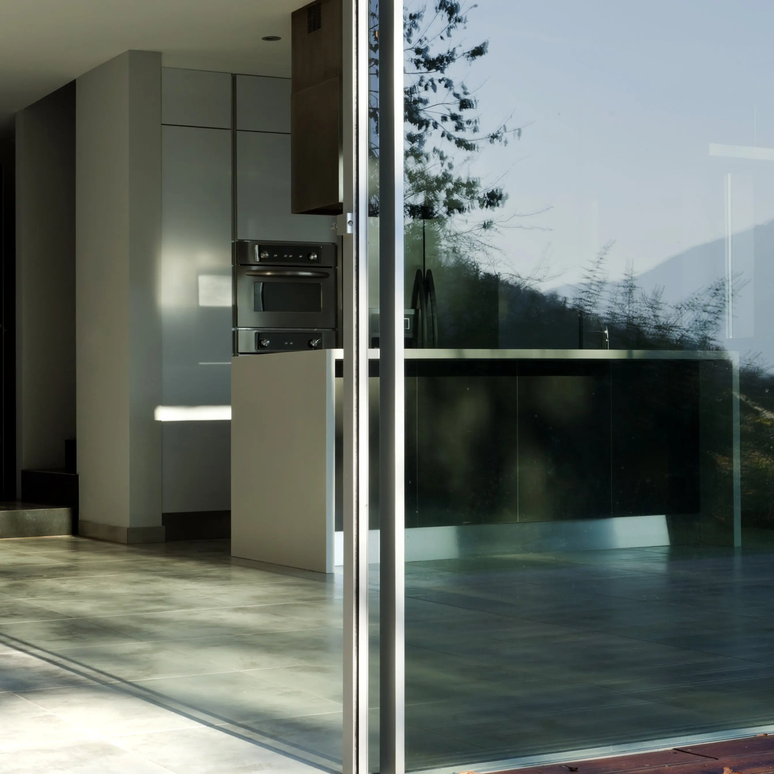 BDF NA50 Window Film Sun Control and Heat Rejection Natural Black 50 (Light) - Image 8